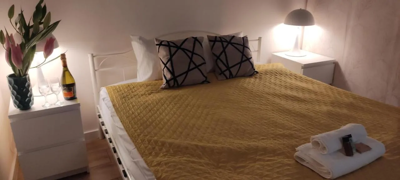 Be my Guest - Marszałkowska Studio - Center of Warsaw Subway Wi-Fi Apartament
