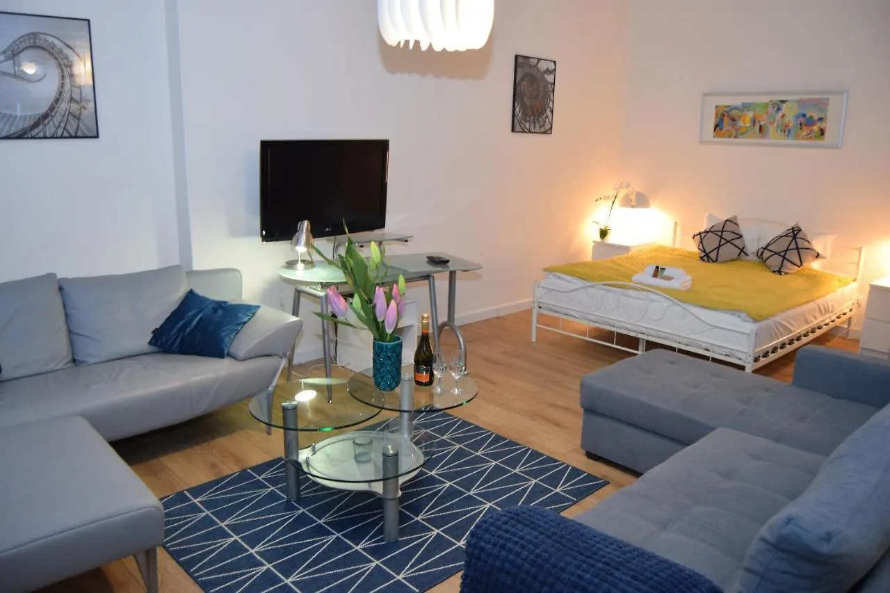 Apartament Be my Guest - Marszałkowska Studio - Center of Warsaw Subway Wi-Fi